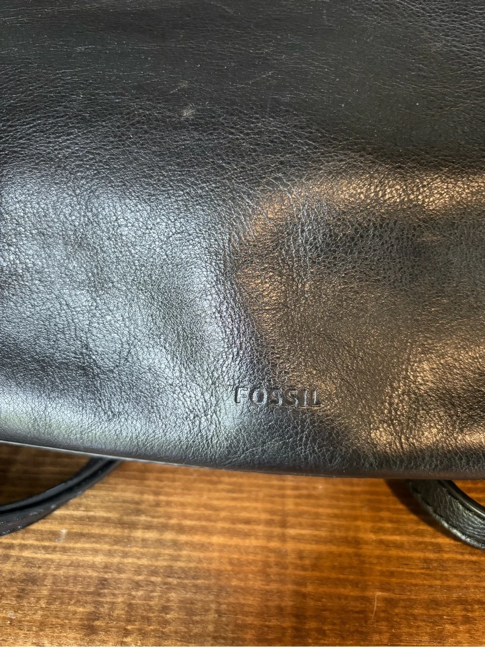 Fossil sleek black